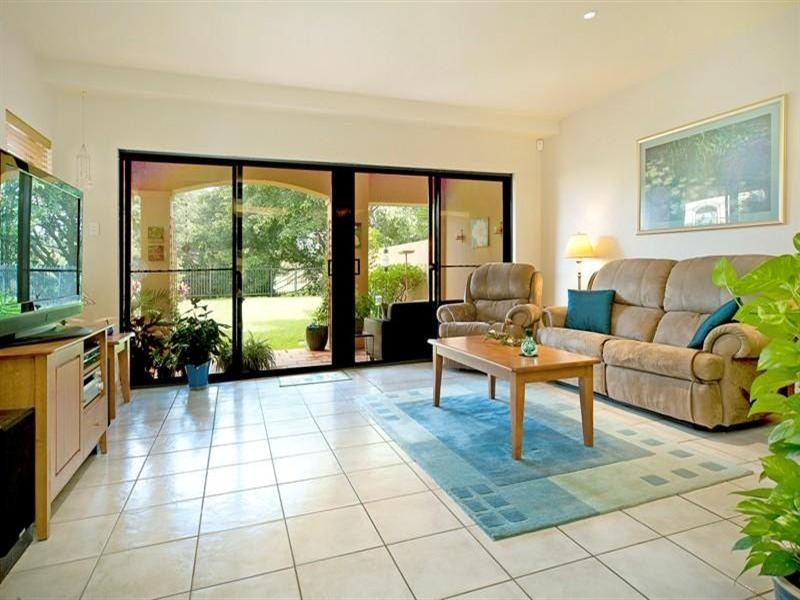 3229 The Palladian Drive, Hope Island QLD 4212