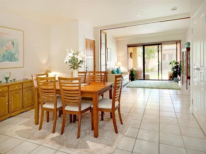 3229 The Palladian Drive, Hope Island QLD 4212