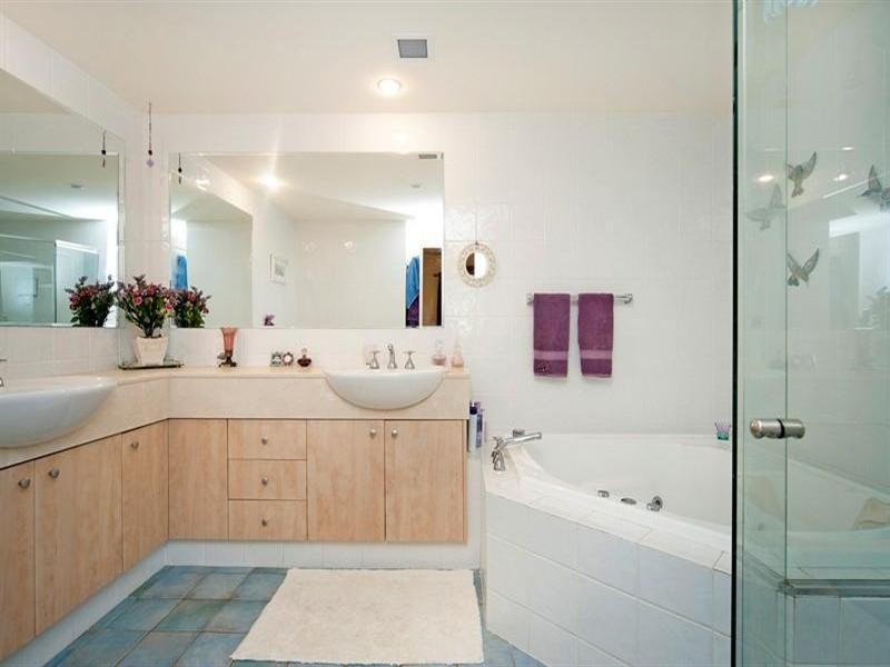 3229 The Palladian Drive, Hope Island QLD 4212