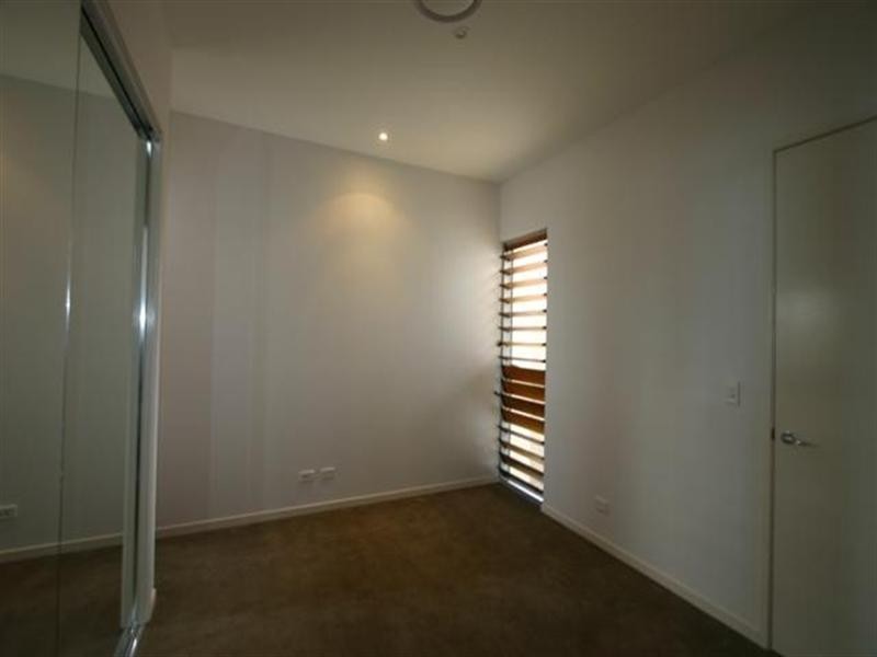 6071 Lugano Drive, Hope Island QLD 4212