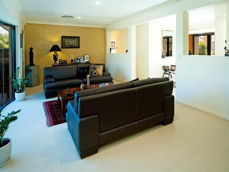 3 Eastside Esplanade, Helensvale QLD 4212