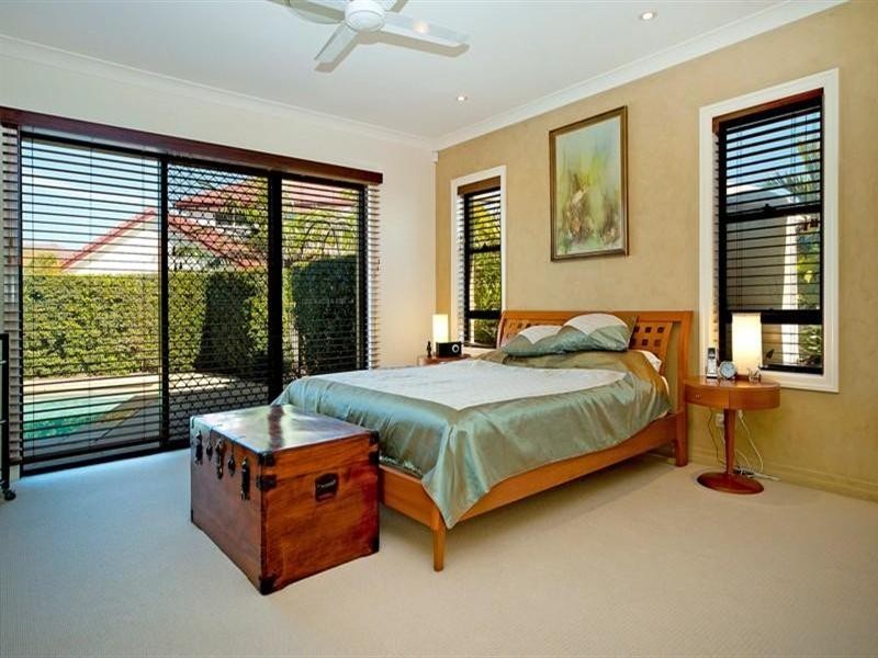 3 Eastside Esplanade, Helensvale QLD 4212