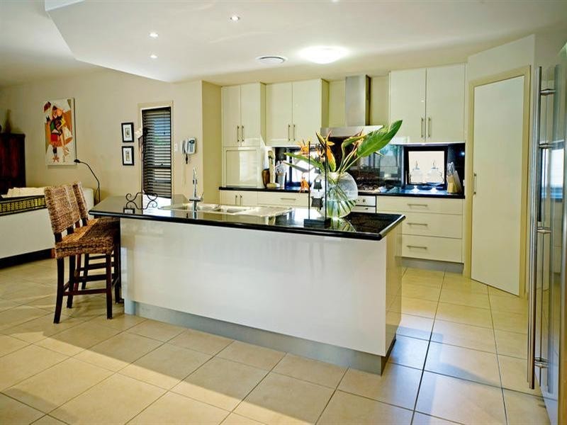 2568 Cressbrook Drive, Hope Island QLD 4212