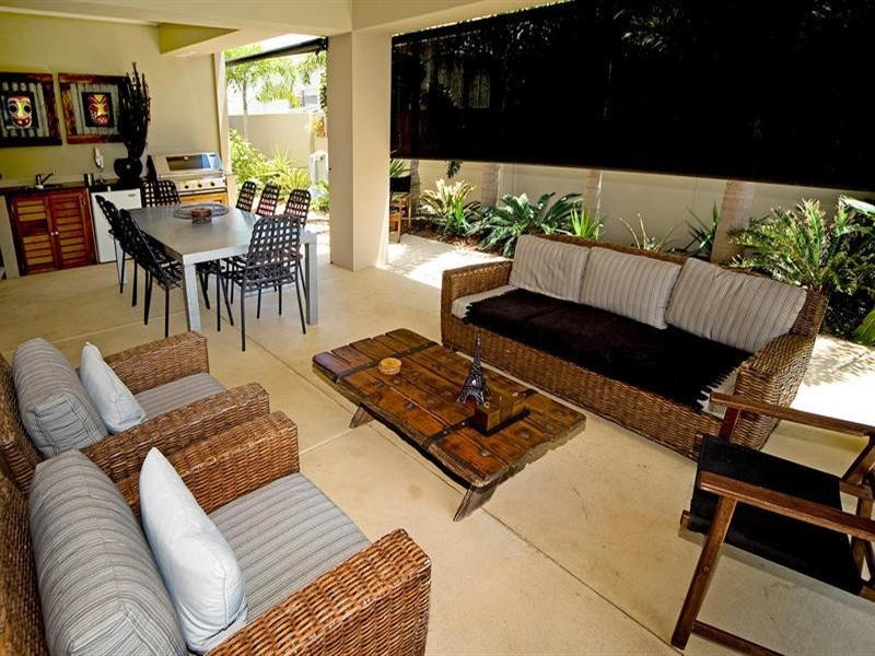 2568 Cressbrook Drive, Hope Island QLD 4212