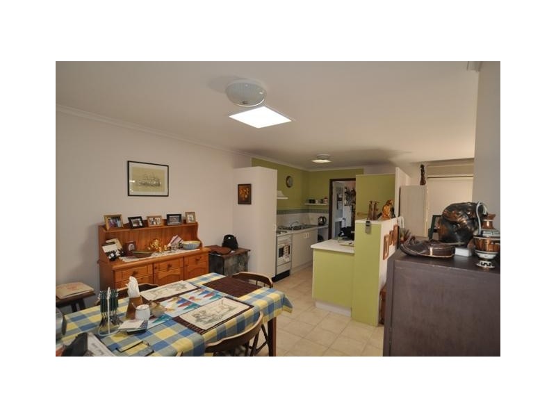 2/26 Kangaroo Avenue, Coombabah QLD 4216