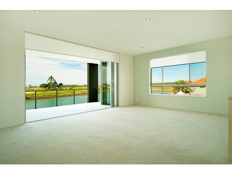 126 3 Pendraat Parade, Hope Island QLD 4212