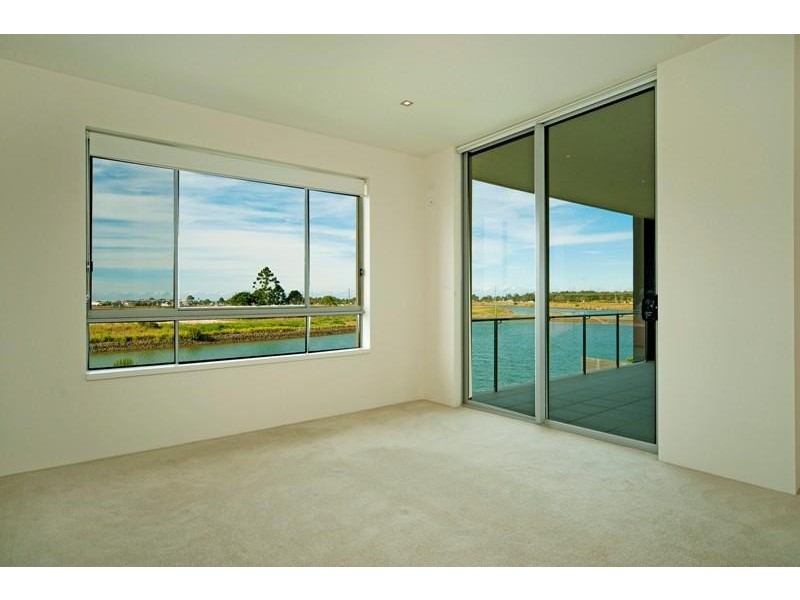 126 3 Pendraat Parade, Hope Island QLD 4212