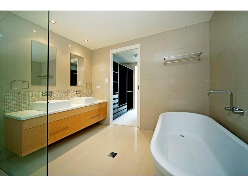 126 3 Pendraat Parade, Hope Island QLD 4212