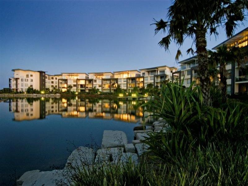 126 3 Pendraat Parade, Hope Island QLD 4212