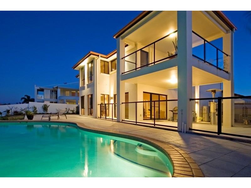 17 Sabrina Avenue, Hope Island QLD 4212