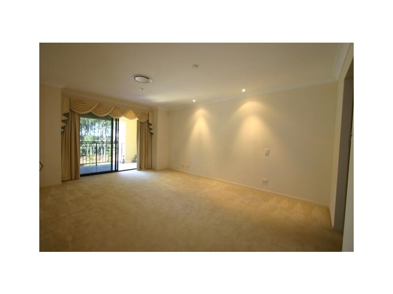 44/38 Caseys Road, Hope Island QLD 4212