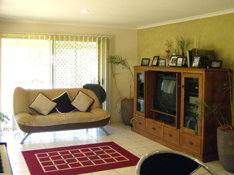 23 Audrey Avenue, Helensvale QLD 4212