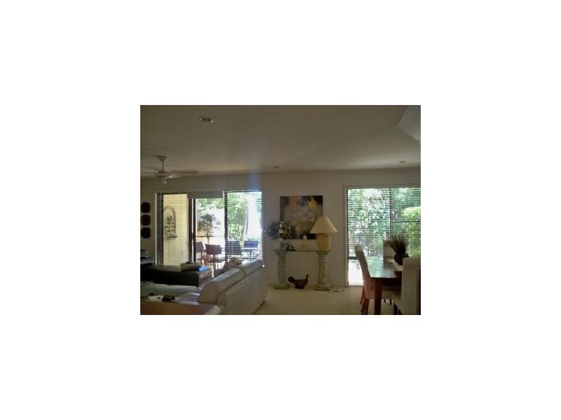 13/23 Santa Barbara Road, Hope Island QLD 4212