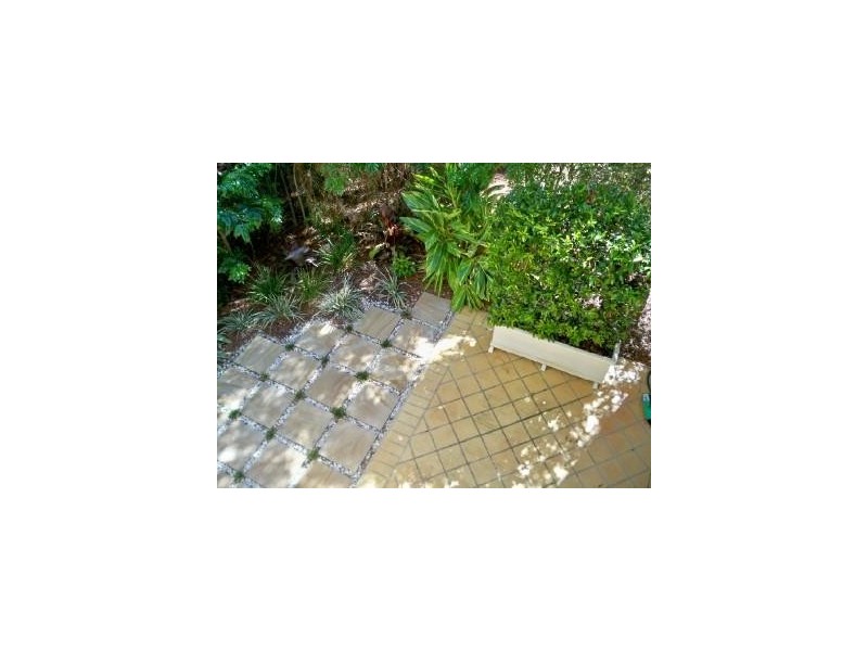 13/23 Santa Barbara Road, Hope Island QLD 4212