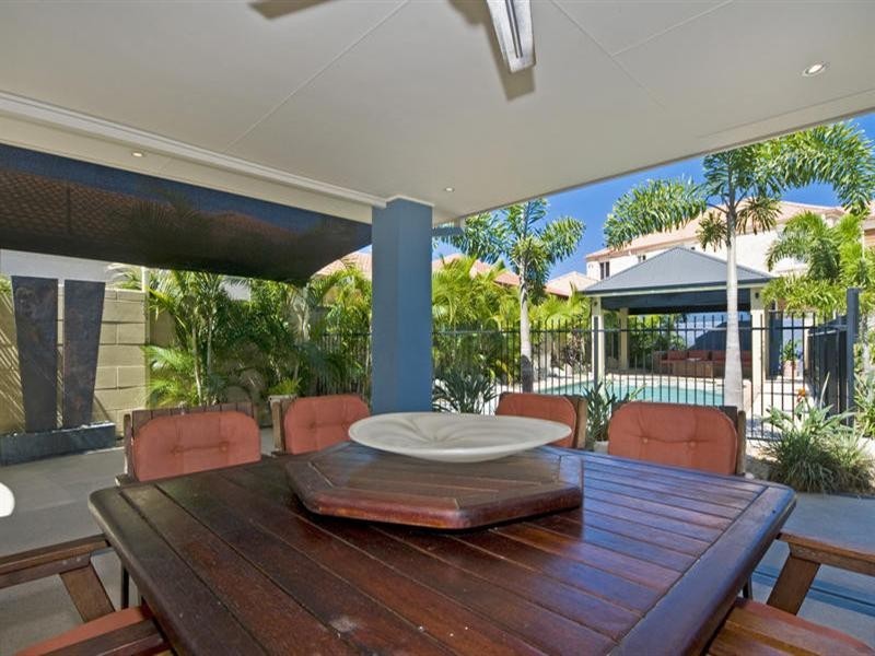 23 John Dalley Drive, Helensvale QLD 4212