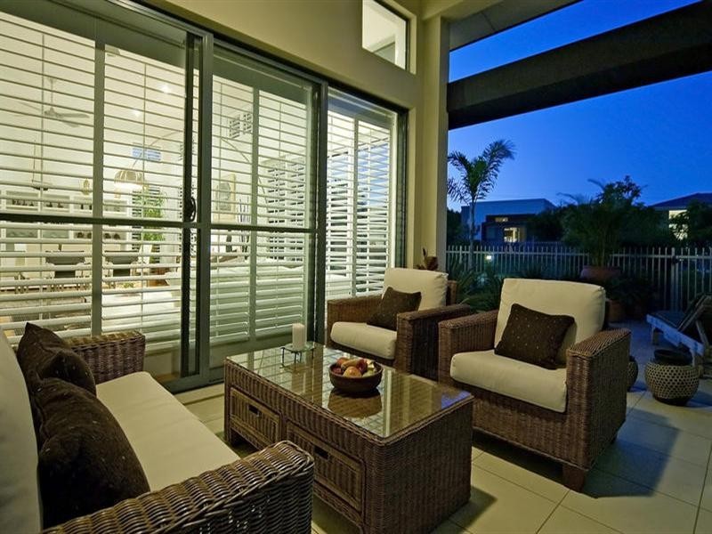 6115 Trasimeno Avenue, Hope Island QLD 4212