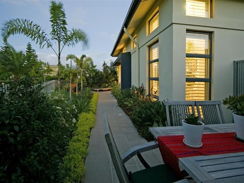 6115 Trasimeno Avenue, Hope Island QLD 4212