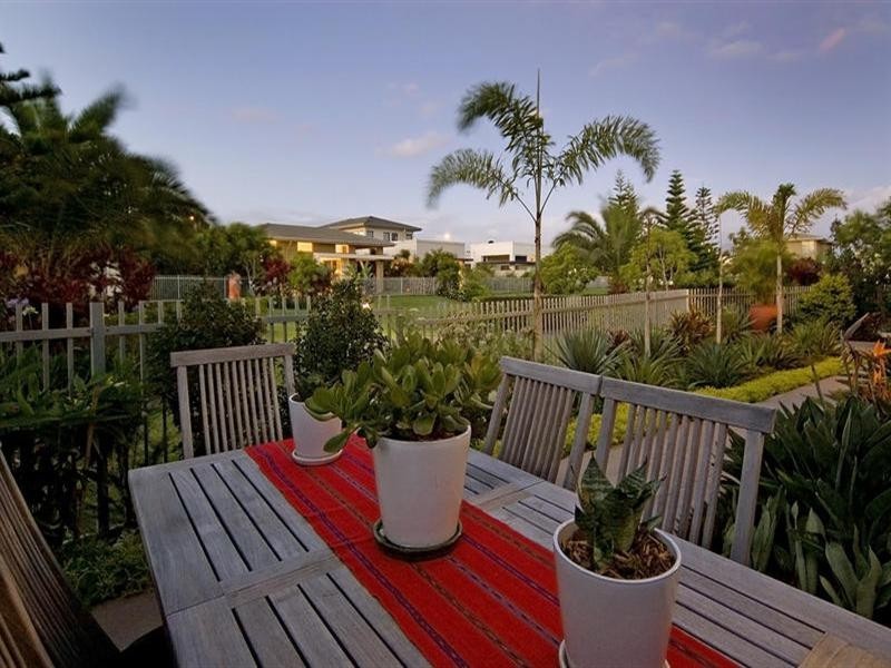 6115 Trasimeno Avenue, Hope Island QLD 4212