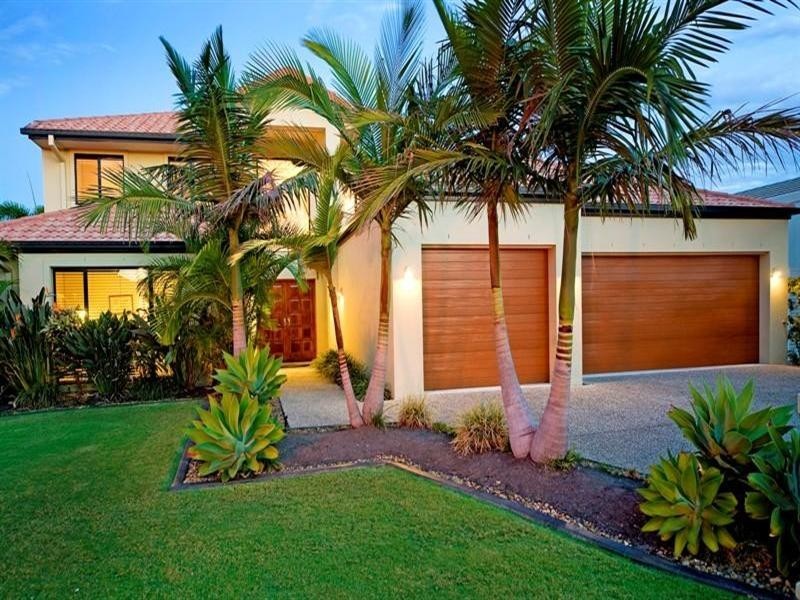 2138 Beaufort Way, Hope Island QLD 4212