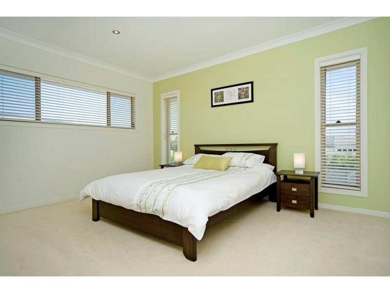 2559 Cressbrook Drive, Hope Island QLD 4212