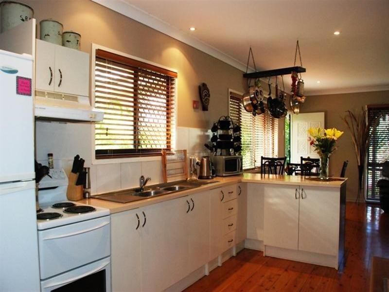 94 Sheehan Avenue, Hope Island QLD 4212