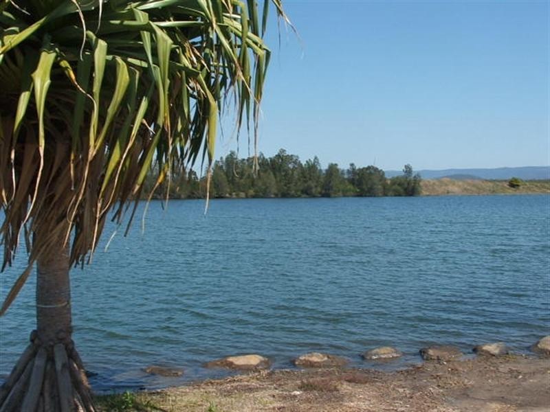 23 Pearl Beach Drive, Hope Island QLD 4212