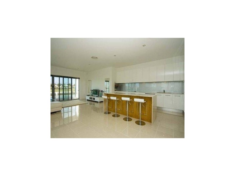 7 Coomera Court, Helensvale QLD 4212