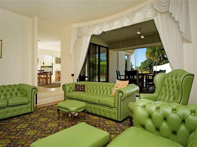 3163 Riverleigh Drive, Hope Island QLD 4212