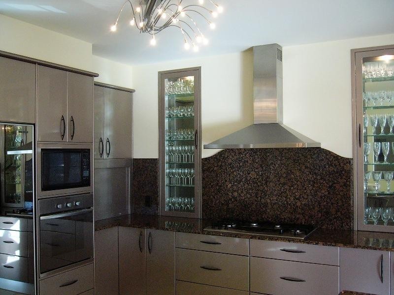 9 Pipers Point, Hope Island QLD 4212