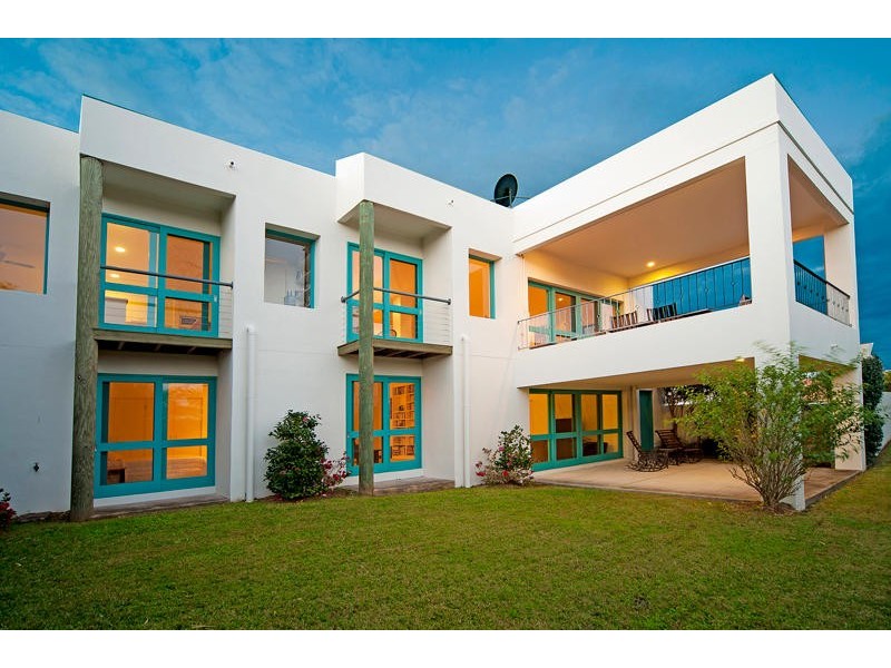16 Grandview Terrace, Tallai QLD 4213