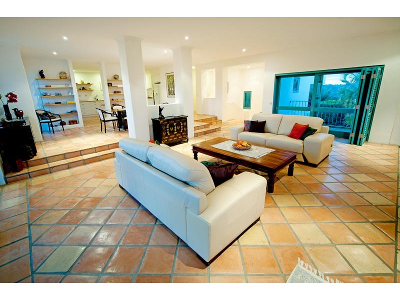 16 Grandview Terrace, Tallai QLD 4213