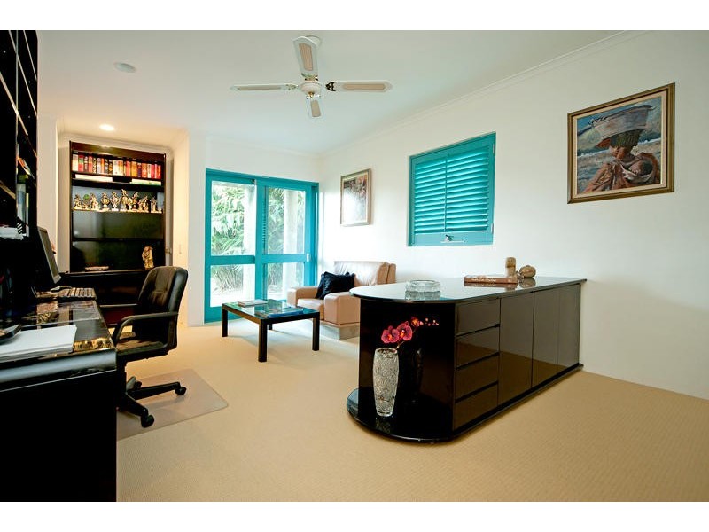 16 Grandview Terrace, Tallai QLD 4213