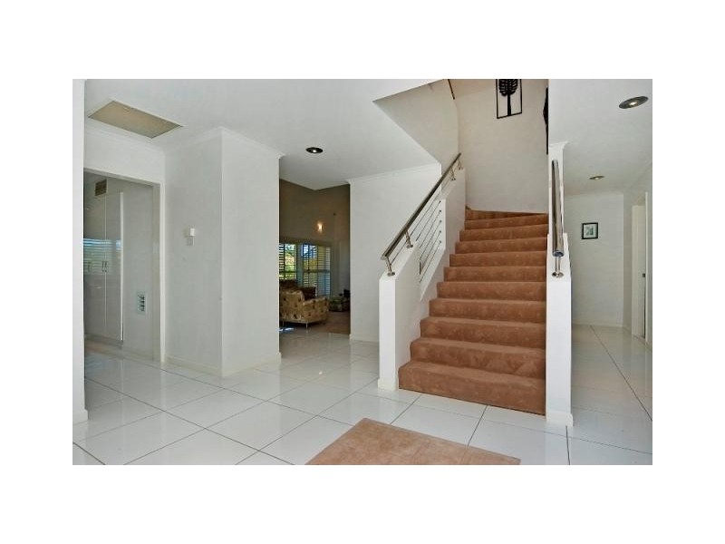 4933 The Parkway, Sanctuary Cove QLD 4212