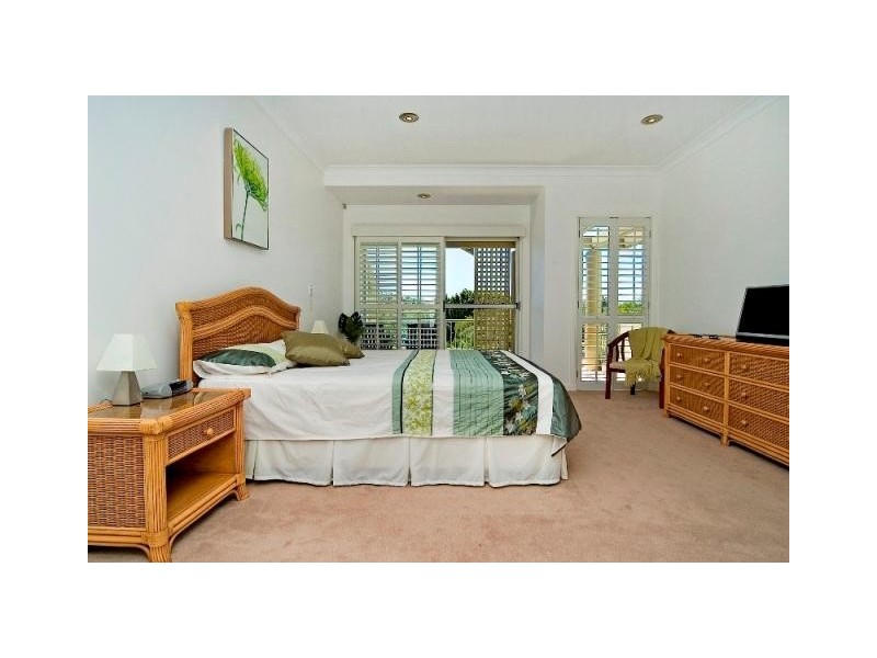 4933 The Parkway, Sanctuary Cove QLD 4212