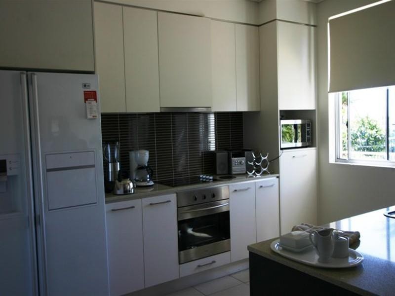 312/64 Sickle Avenue, Hope Island QLD 4212