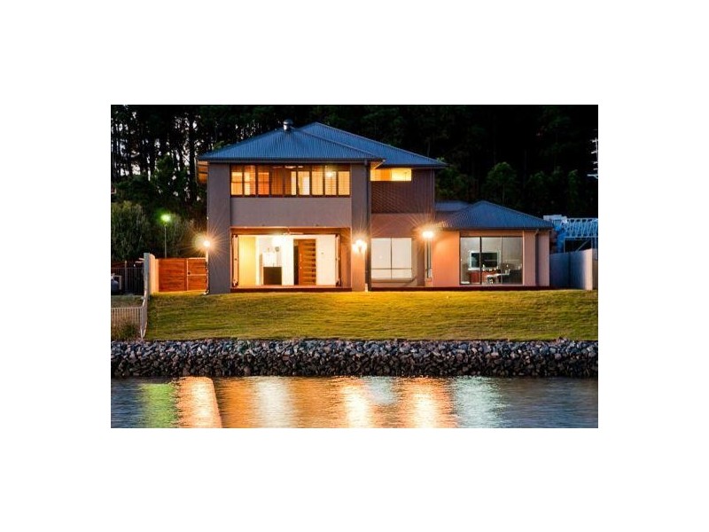 66 Palladium Boulevard, Hope Island QLD 4212