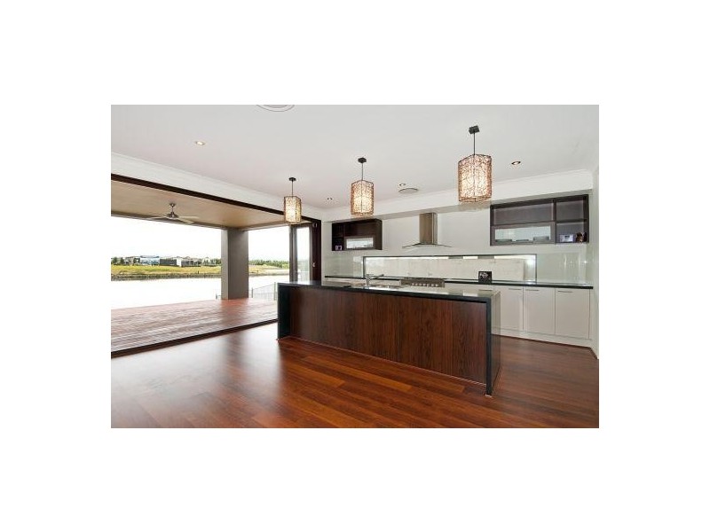 66 Palladium Boulevard, Hope Island QLD 4212
