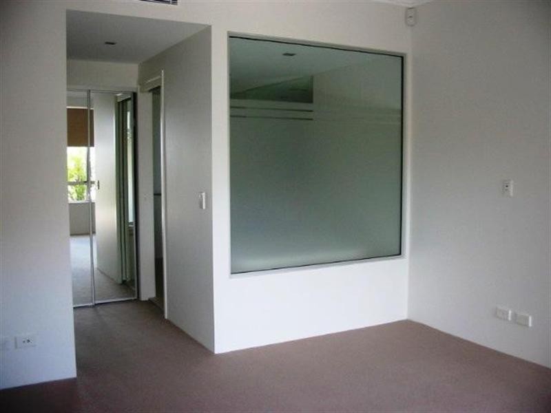 1703 Rialto Quay Drive, Hope Island QLD 4212