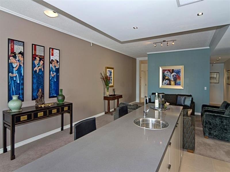 1780 Rialto Quay Drive, Hope Island QLD 4212