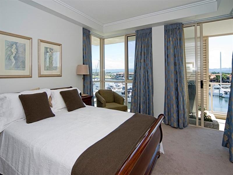 1780 Rialto Quay Drive, Hope Island QLD 4212