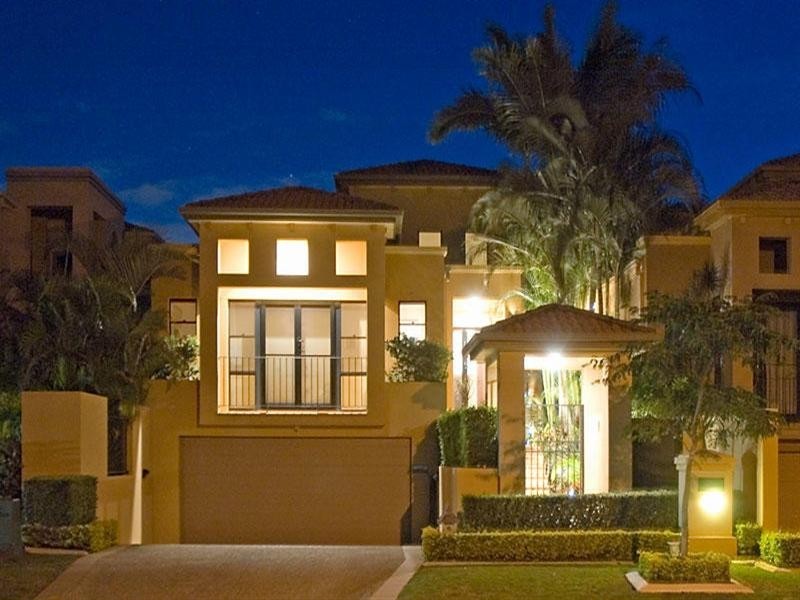 1512 Rosebank Way, Hope Island QLD 4212