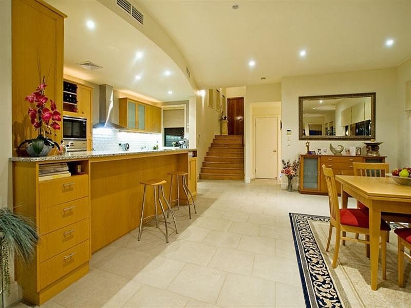 1512 Rosebank Way, Hope Island QLD 4212