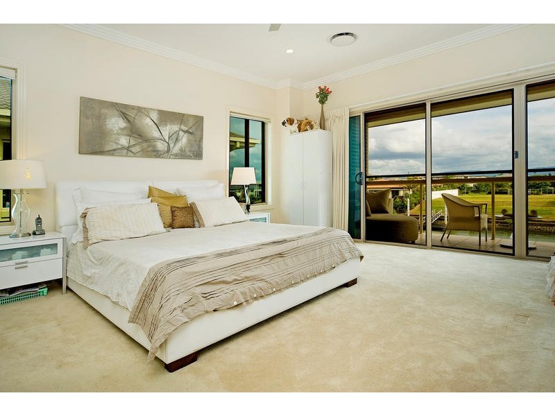 7405 Ellensbrook Drive, Hope Island QLD 4212