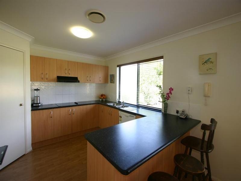 5 Calmwater Crescent, Hope Island QLD 4212