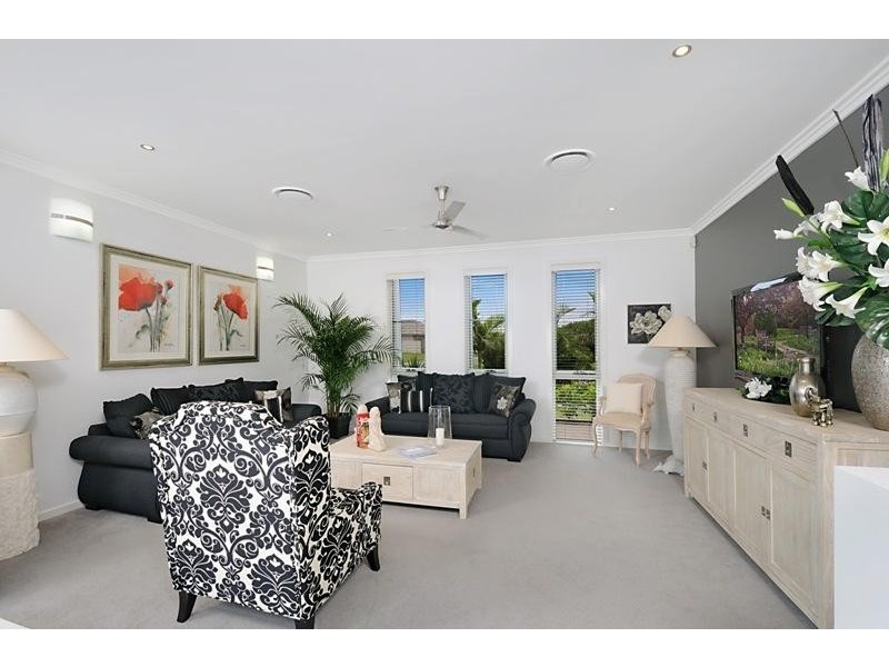 2201 Taromeo Court, Hope Island QLD 4212