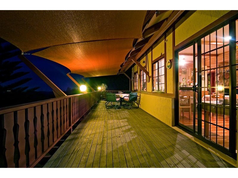 246 Macdonell Road, Eagle Heights QLD 4271