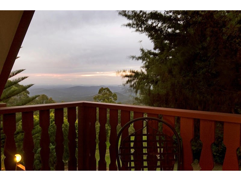 246 Macdonell Road, Eagle Heights QLD 4271