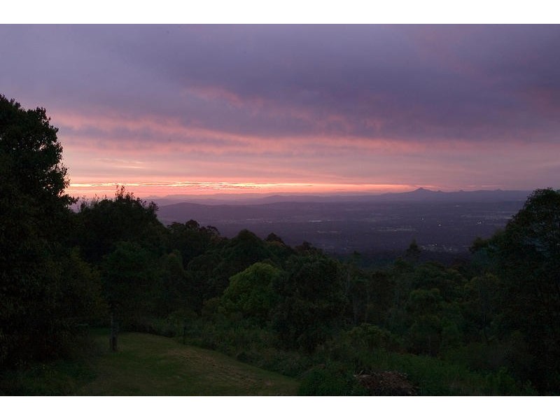 246 Macdonell Road, Eagle Heights QLD 4271