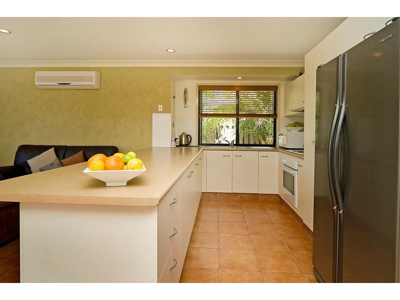 15 Audrey Avenue, Helensvale QLD 4212