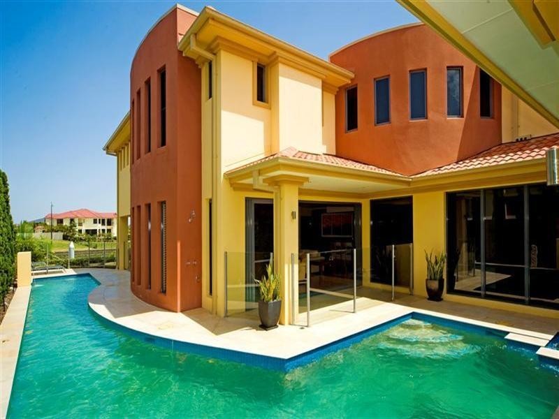 2329 Cressbrook Drive, Hope Island QLD 4212